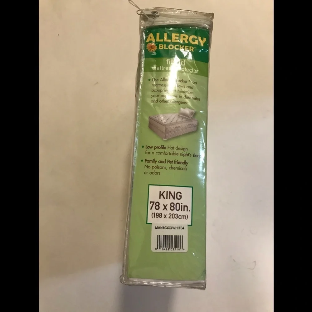 NWT King Allergy Blocker Mattress Protector t.